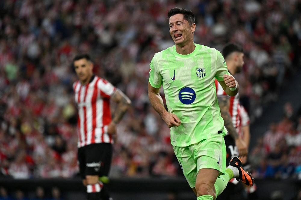 记者：因卡尔表现出色，拜仁高层希望更加依赖青训营年轻球员